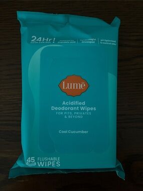 Lume: Acidified Deodorant Wipes - Cool Cucumber